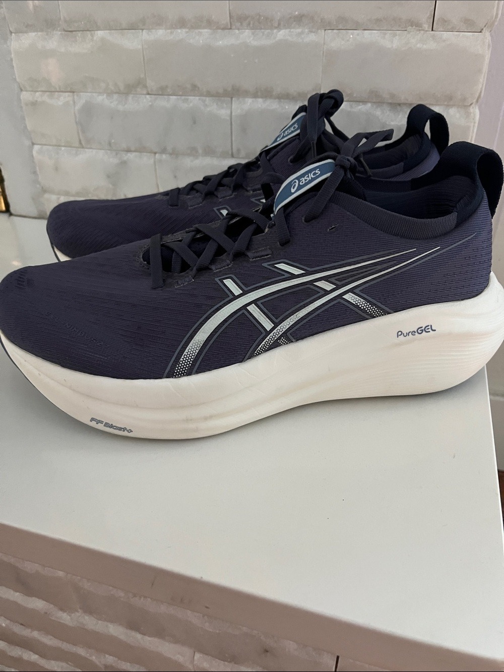 ASICS Women's Gel-Nimbus 27 Running Shoe - Picture 12 of 12